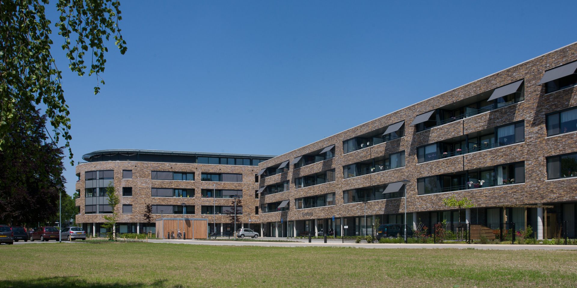 NIEUWBOUW GEZONDHEIDSCENTRUM, 81 HUURAPPARTEMENTEN EN 12 ...