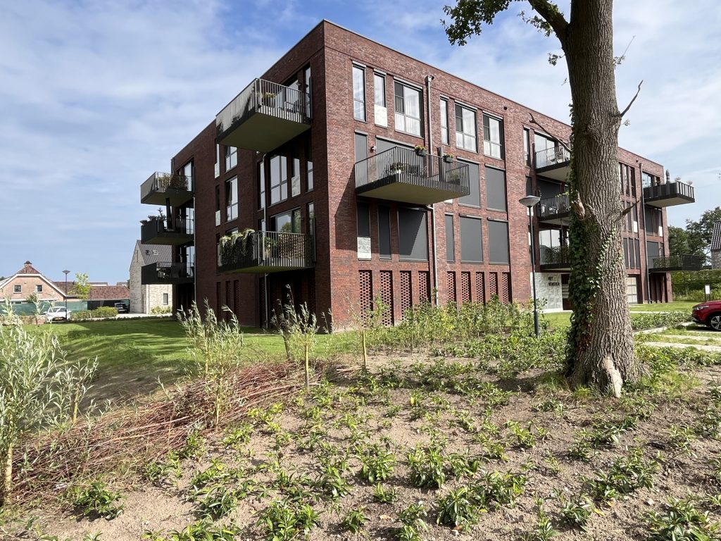 natuurinclusieve tuin en ontdekkingsspeeltuin 87 woningen Venster van Made Van der Heijden bouw en ontwikkeing