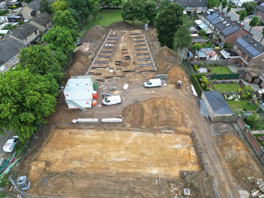 Woonzorgcomplex en 4 levensloopbestendige woningen in Belfeld - Van der Heijden bouw en ontwikkeling